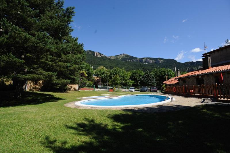 Camping Fontfreda Castellar del Riu Exterior foto